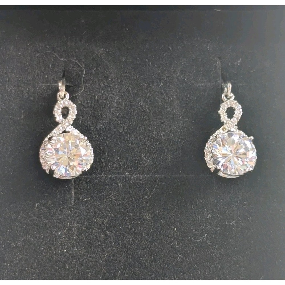 Cate & Chloe White Gold Plated CZ Halo Ring Sz 9 & Drop Earrings Set Box - Picture 4 of 6